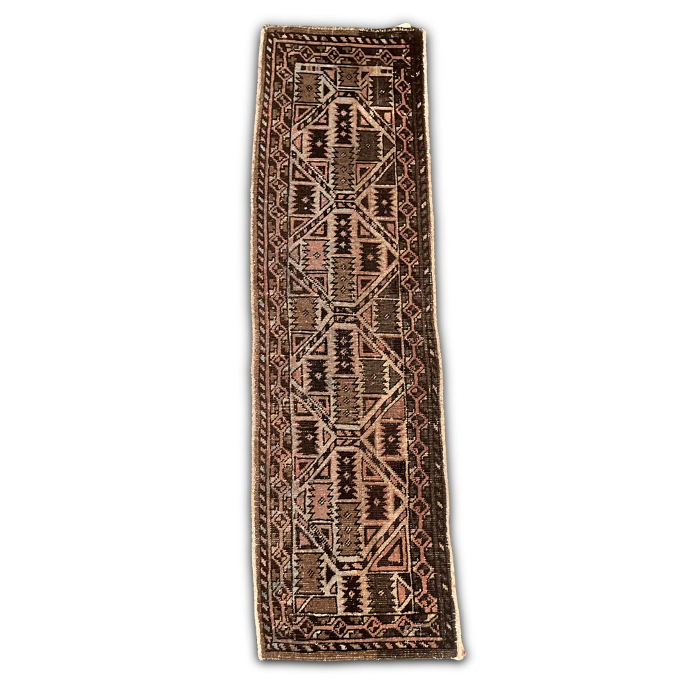 4'9" x 1'3" Antique Hadaman Rug (C04766)