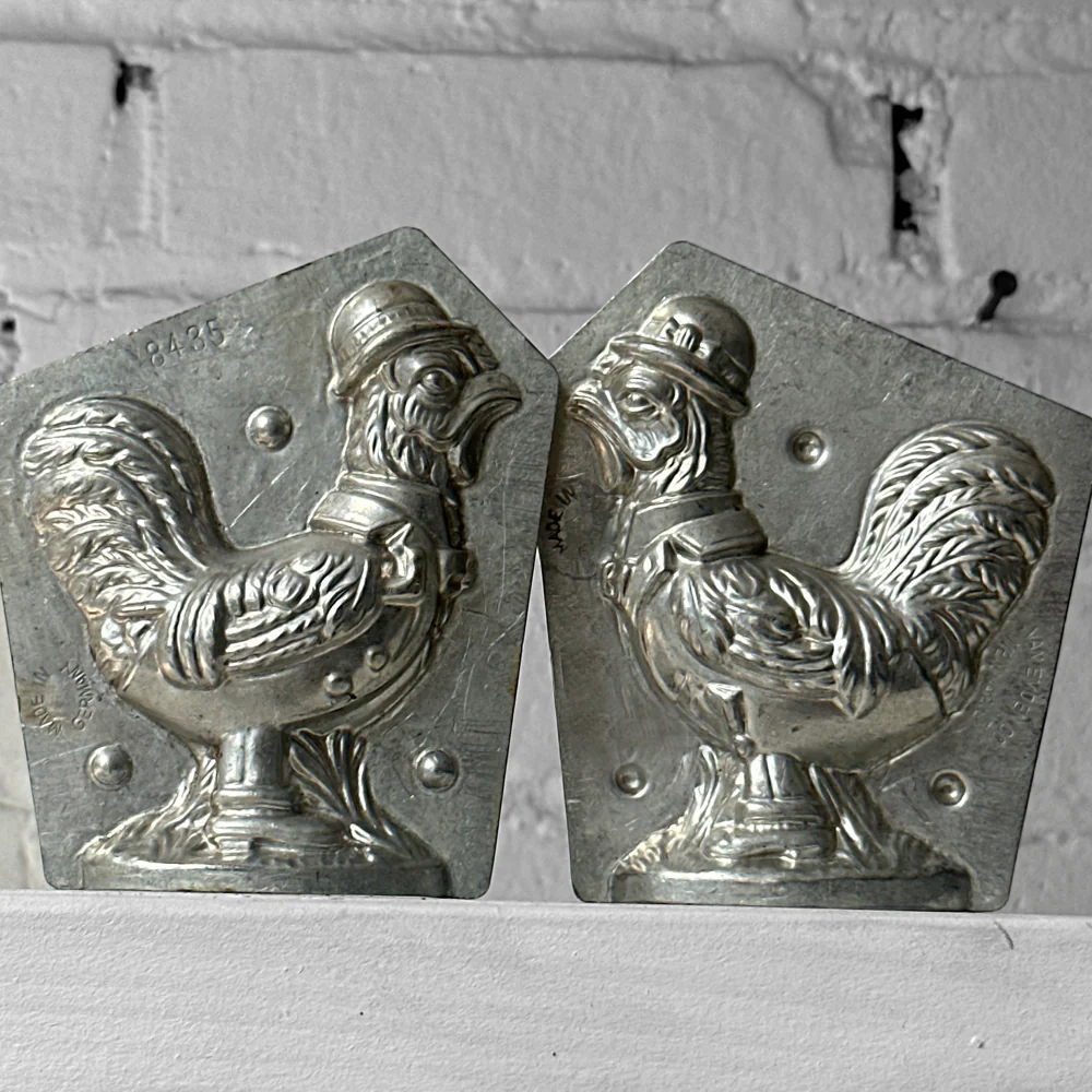 Antique Chocolate Hen in Uniform Tin Mold (#55)